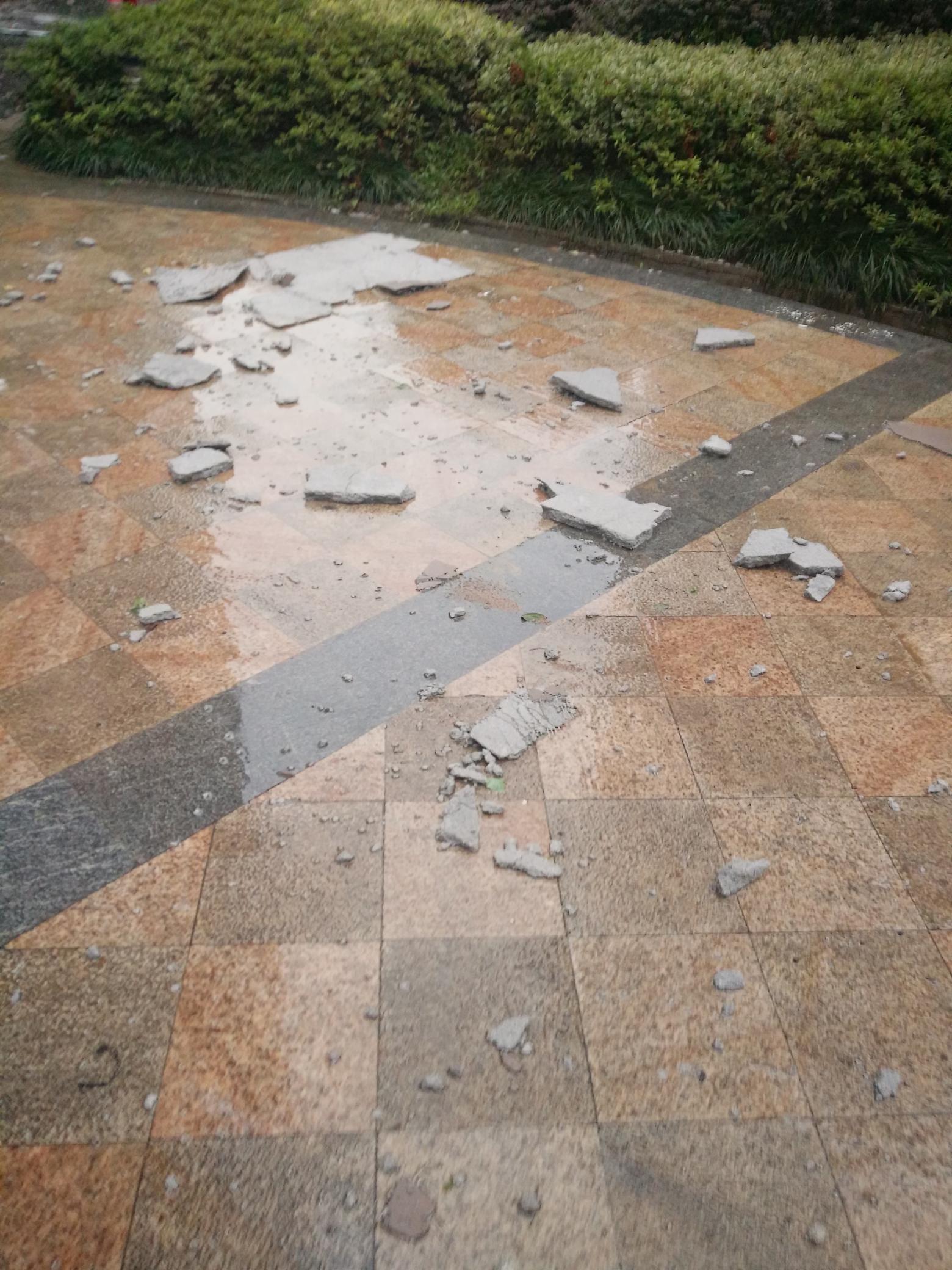 安徽:合肥某小區外保溫滿天飛?如何杜絕外墻保溫層脫落?